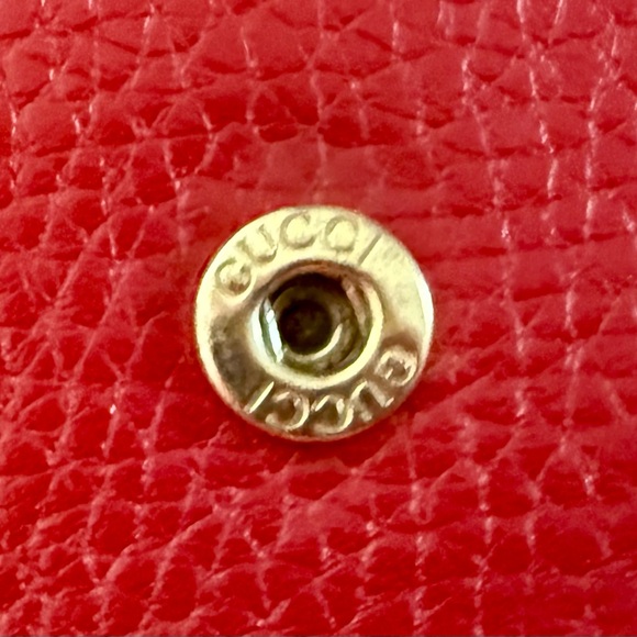 Gucci Red Pebbled Leather Soho Long Wallet w Gold Chain - Picture 15 of 15